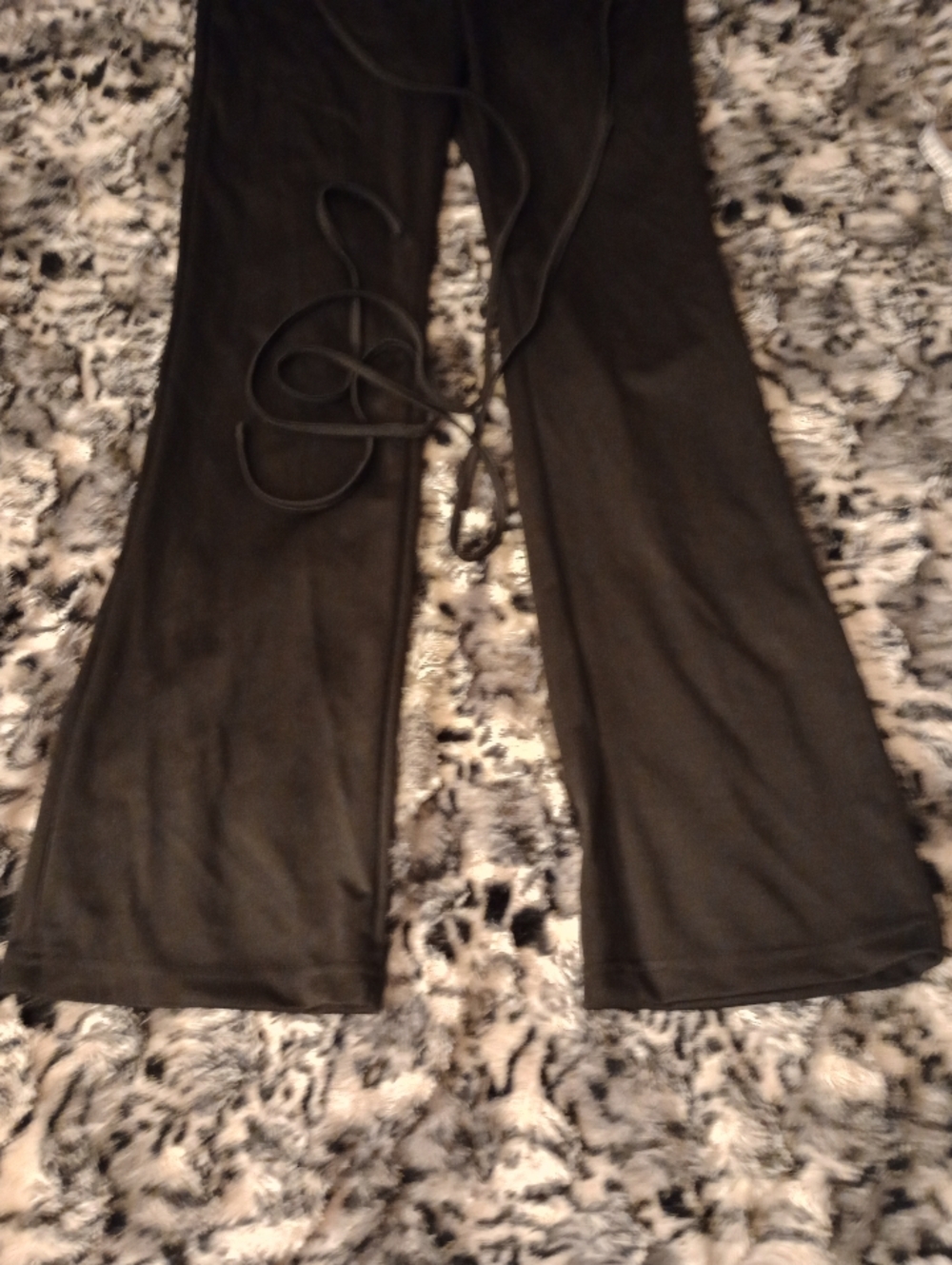 NWOT Cutout High-Waist Black Flared Women's Pants - Picture 13 of 16